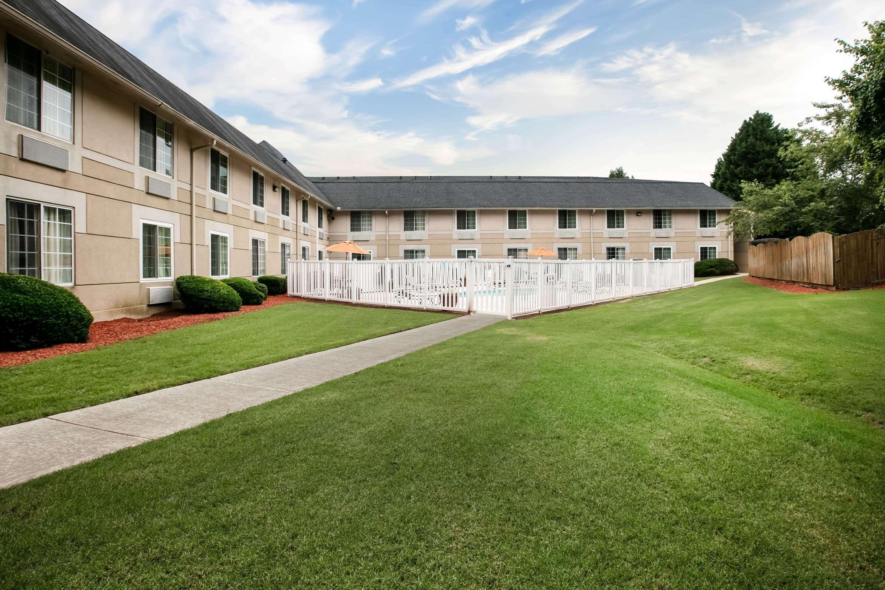 Baymont Inn & Suites Braselton Exteriér fotografie