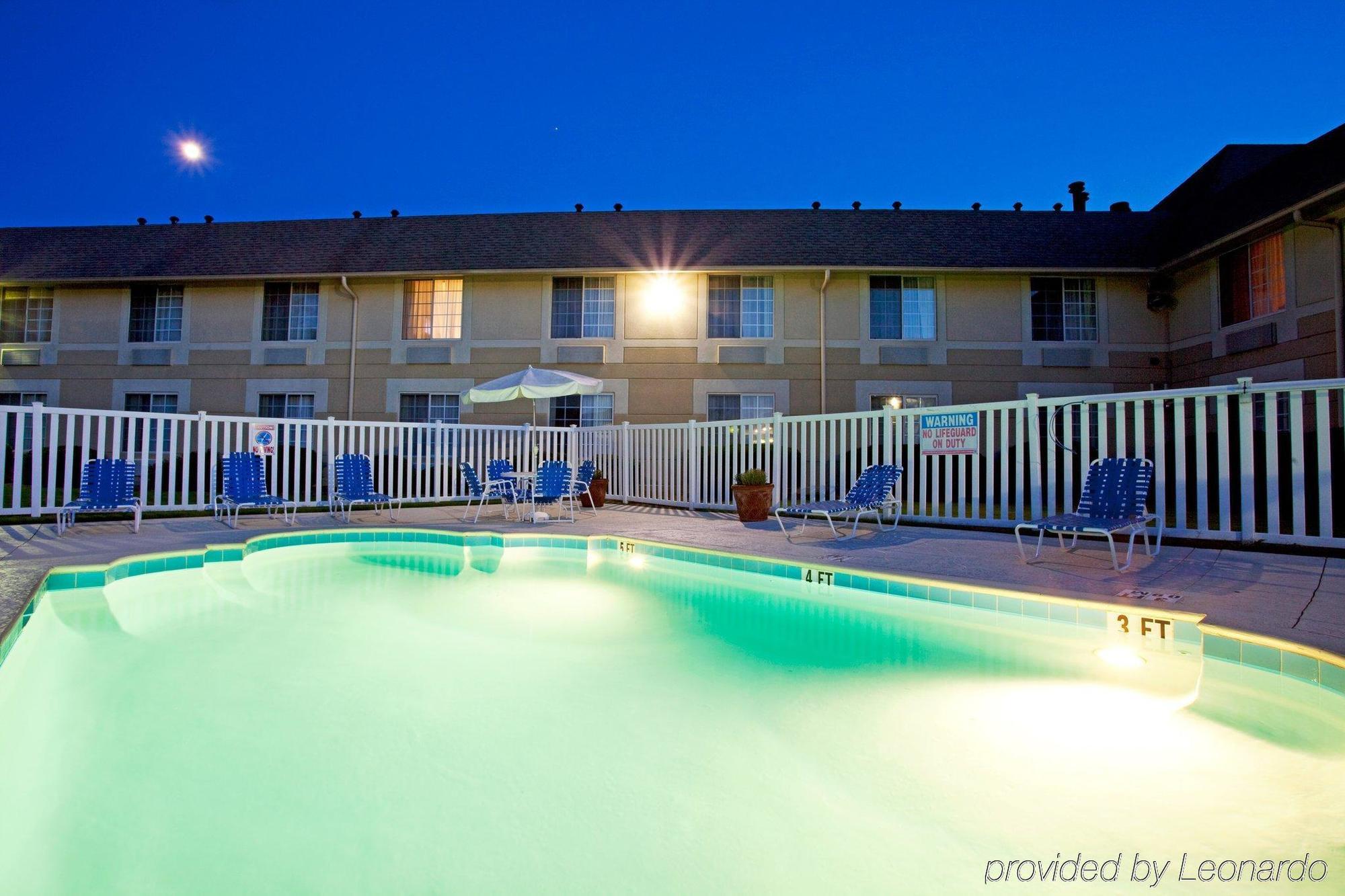 Baymont Inn & Suites Braselton Exteriér fotografie